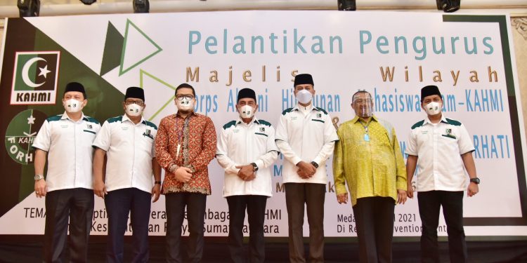 Hadiri Pelantikan Mw Kahmi Dan Forhati Sumut Gubernur Edy