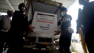 Vaksin tiba di Gudang dinkes-2