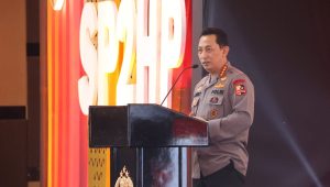 Kapolri-Launching-SP2HP-Online