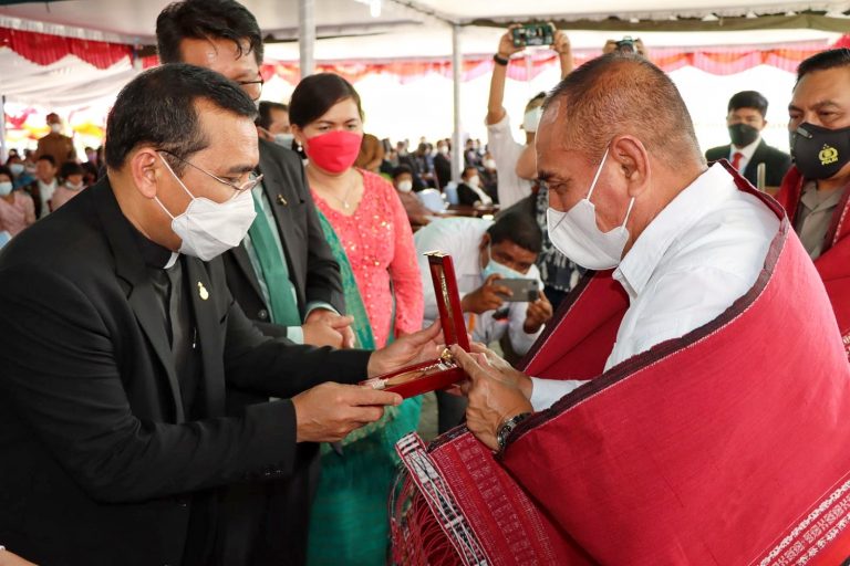 Gubsu Hadiri Syukuran Awal Tahun HKBP di Tarutung 3