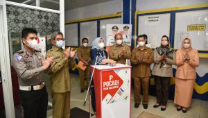 Nawal Lubis Resmikan Pojok Baca Digital-4