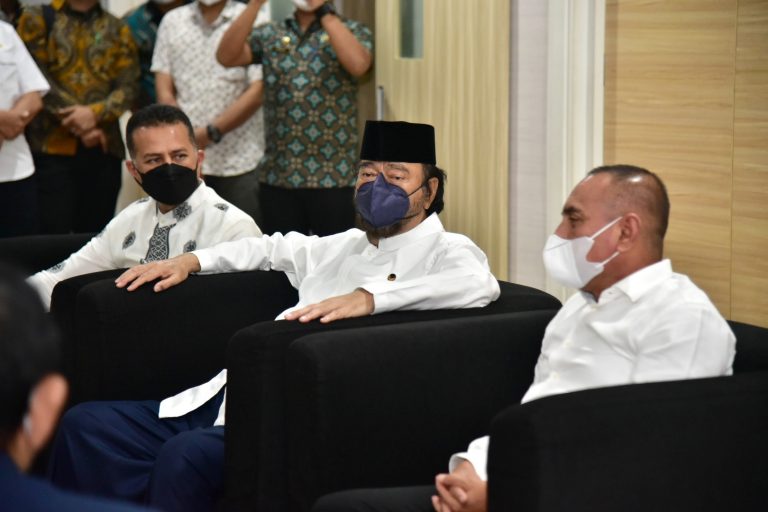 Foto Gubsu Antar Ketua Umum Partai Nasdem 1