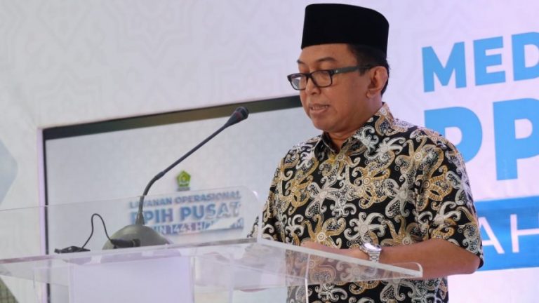 Sekretaris Ditjen Penyelenggaraan Haji dan Umrah Ahmad Abdullah