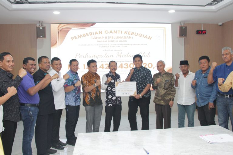 Sekda_Rapat Pelunasan Tahap II Lahan Medan Club 1