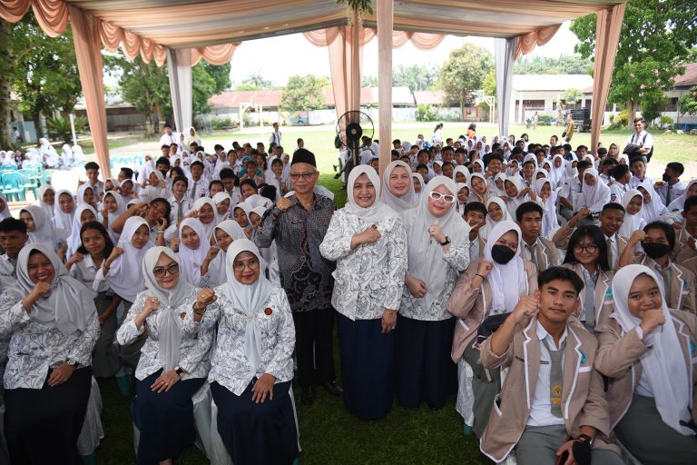 Sosialisasi YKI Sumut di SMAN 2 Binjai-5