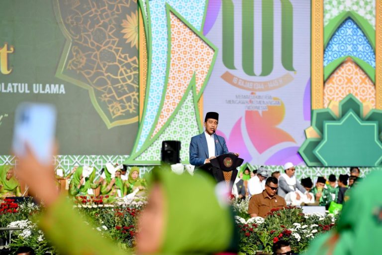 Soal-Isu-Menteri-Mundur-Presiden-Jokowi-Pastikan-Kabinet-Tetap-Bekerja-1024x683