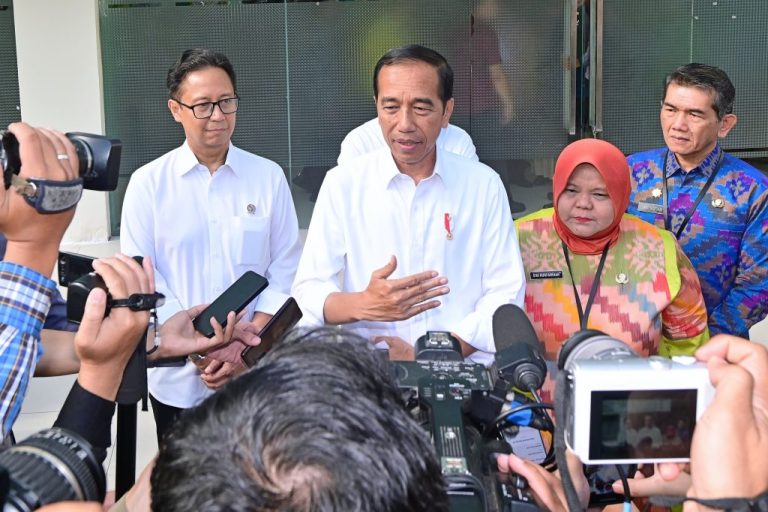 Presiden-Jokowi-Apresiasi-Kinerja-KPU-dalam-Rekapitulasi-Suara-Pemilu-2024-1024x682