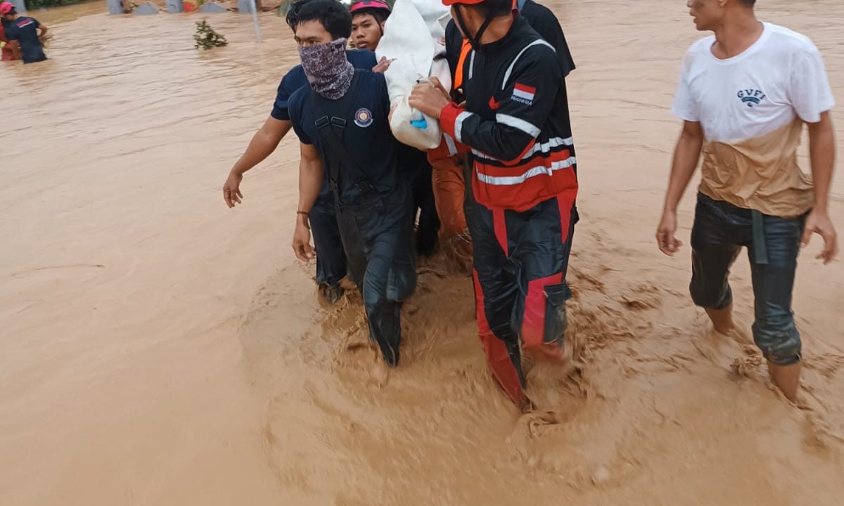 Banjir dan Longsor di Kabupaten Luwu, 14 Orang Meninggal dan 13 Kecamatan Terendam