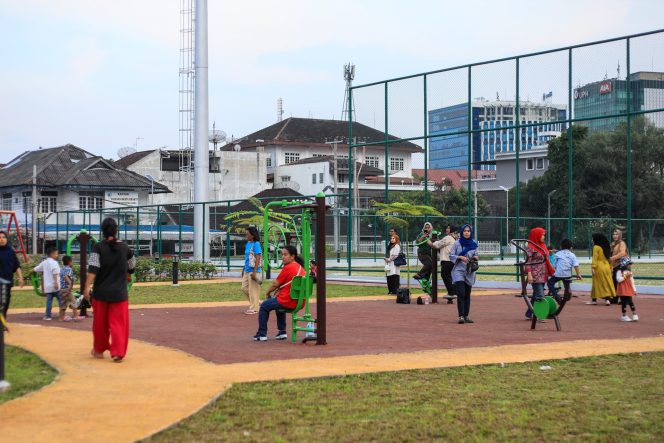 
					Sebagian Fasilitas Rampung, Warga Medan Mulai Nikmati Kebun Bunga