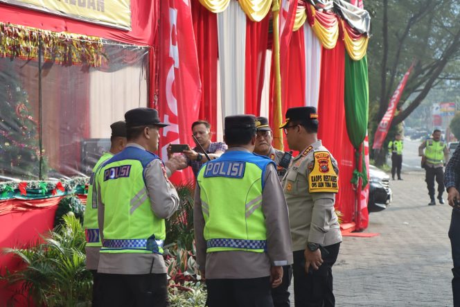 
					Jelang Tahun Baru, Kapolrestabes Medan Cek Kesiapan Jalur Puncak Medan-Berastagi