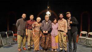 Pementasan Dag, Dig, Dug oleh Teater Populer8