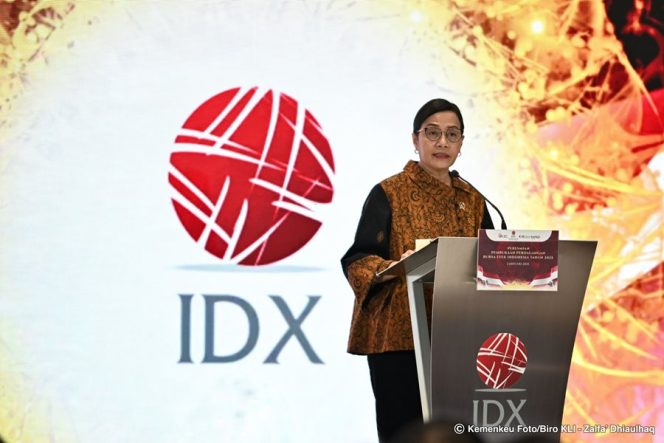 
					Menkeu Sri Mulyani pada acara Peresmian Pembukaan Perdagangan Bursa Efek Indonesia (BEI) Tahun 2025, Kamis (2/1) di Jakarta. (Sumber: kemenkeu.go.id)