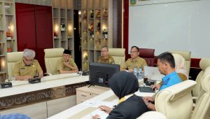 Plt Kadis Kominfo buka Rakor PPID (1)