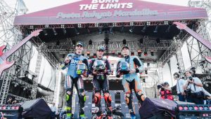 3305hasil-kualifikasi-motogp-mandalika-2025-marco-bezzecchi-rebut-start-posisi-terdepan