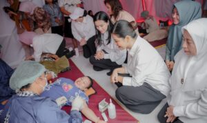 Ketua TP PKK Sumut Kahiyang Ayu Mendampingi Solidaritas Perempuan 1.jpg