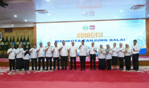 Gubsu_TerimaAudiensi Walikota TjgBalai 1