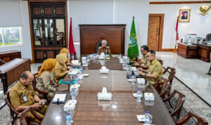140926_WAGUBSU_RAKOR INFLASI_02.jpg