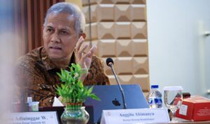 Anggito Abimanyu