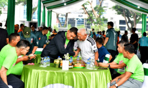 Foto Wagub Sumut Ikuti Fun Run HUT TNI (5)